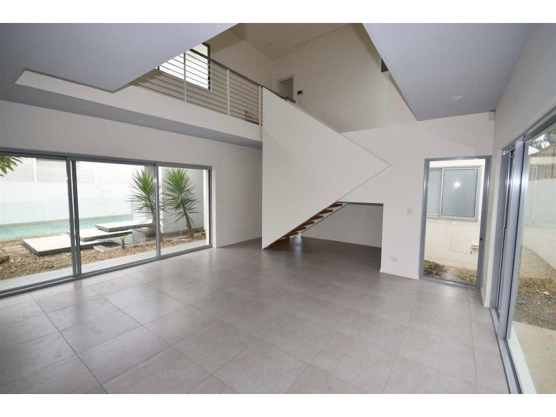 21 The Anchorage, Noosa Waters QLD 4566