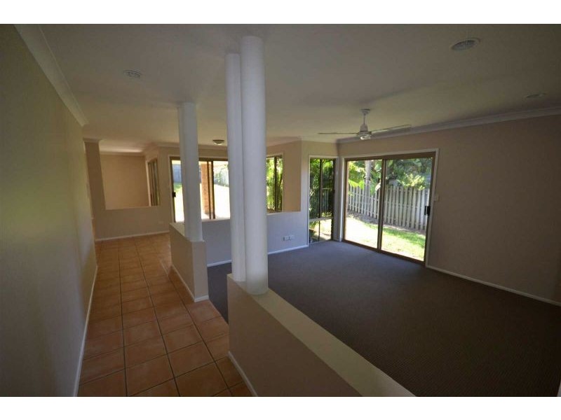 4 Bluebell Court, Noosaville QLD 4566