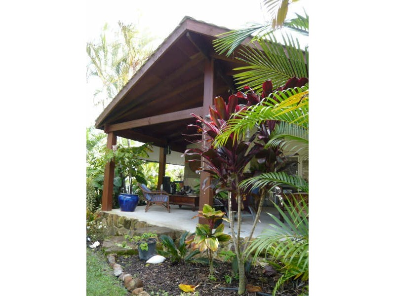 71 Jirrima Crescent, Cooroibah QLD 4565