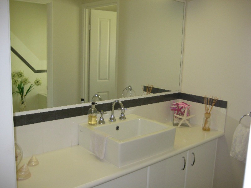 15 Shorehaven Drive, Noosaville QLD 4566