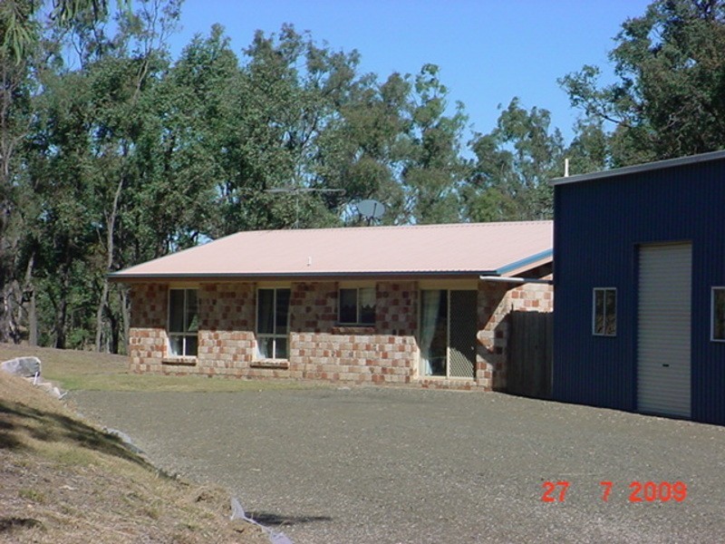 8 Forest Ridge Road, Grandchester QLD 4340