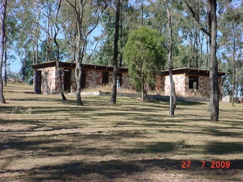 8 Forest Ridge Road, Grandchester QLD 4340