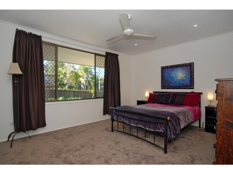 2 Ross  Court, Tewantin QLD 4565
