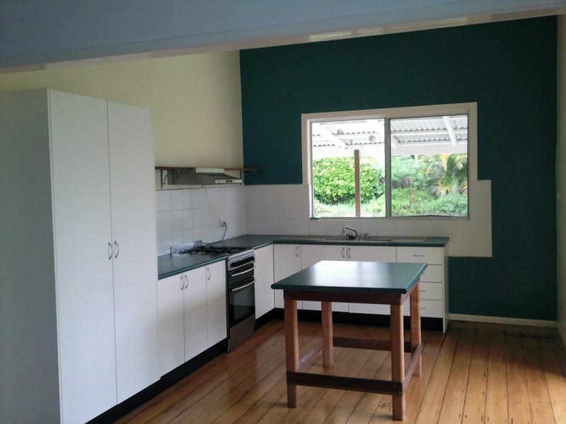 30 Tewantin Road, Cooroy QLD 4563