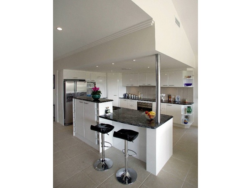 22 Greenside Court, Peregian Springs QLD 4573