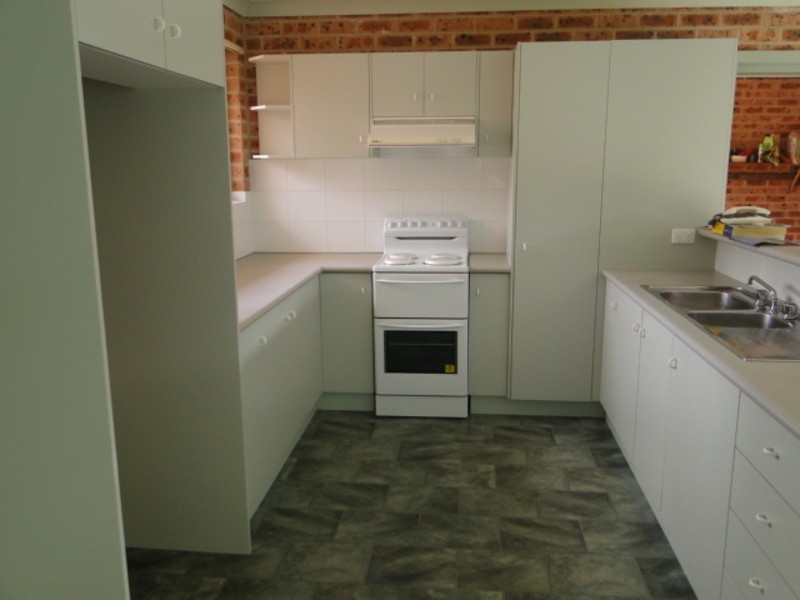 2/18 Shoreline Cres, Fingal Bay NSW 2315