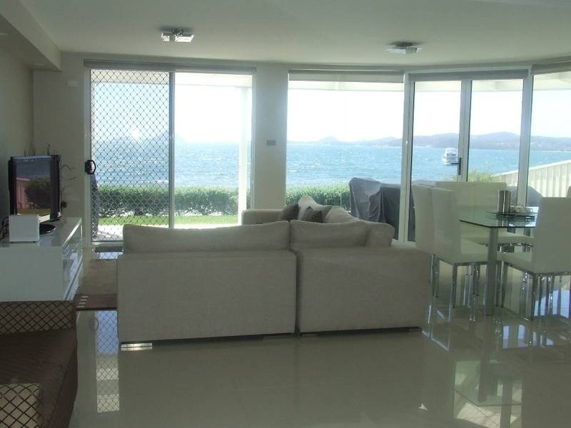 6/125 Soldiers Point Road, Soldiers Point NSW 2317