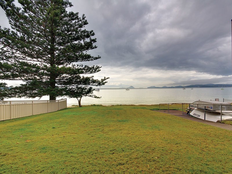 2/39 Soldiers Point Road, Soldiers Point NSW 2317