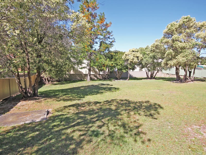 5 Thurlow Avenue, Nelson Bay NSW 2315