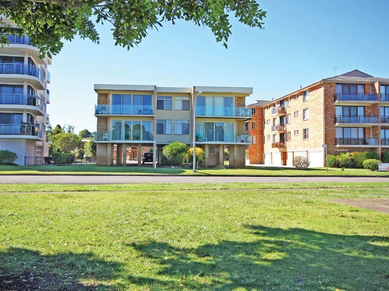 2/20 Kurrawa Close, Nelson Bay NSW 2315