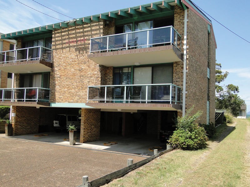 4 /17  Soldiers Point Road, Soldiers Point NSW 2317