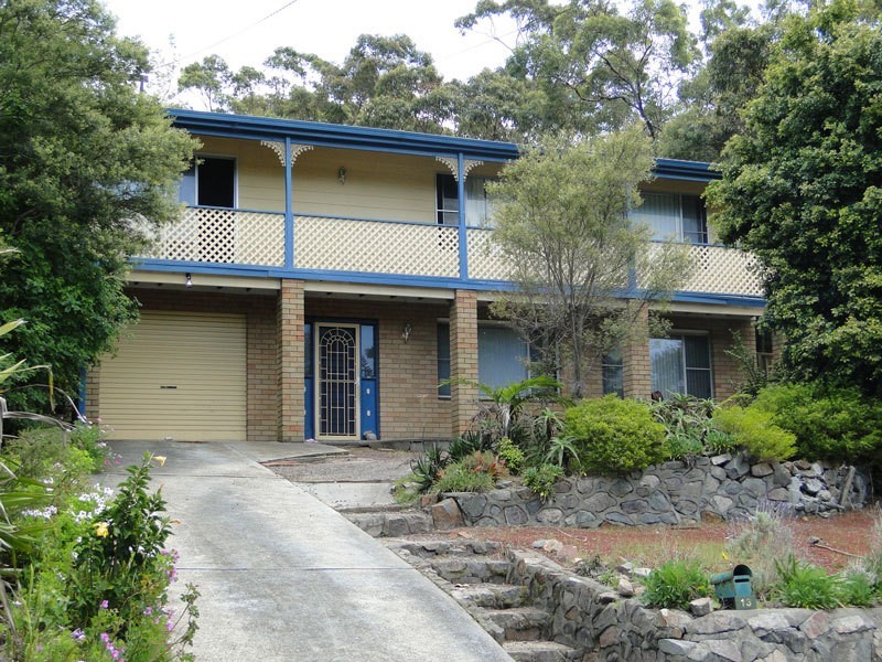 13 Yoolarai Crescent, Nelson Bay NSW 2315