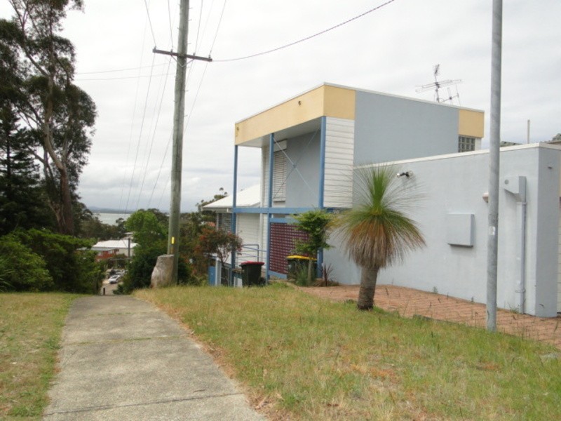 2/70 Government road, Nelson Bay NSW 2315