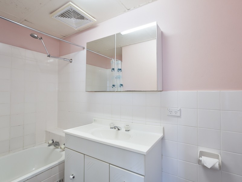 2/16 Messines Street, Shoal Bay NSW 2315