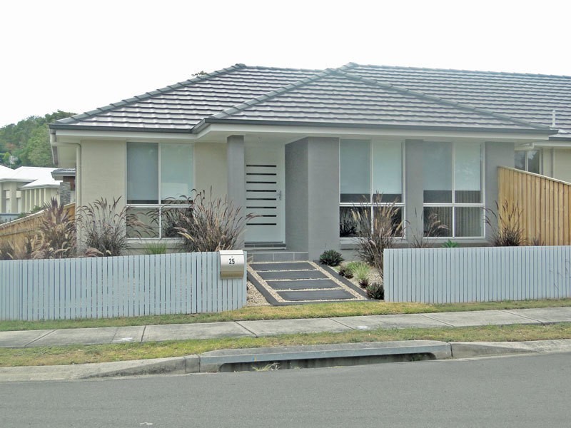 25  Seaspray Avenue, Nelson Bay NSW 2315