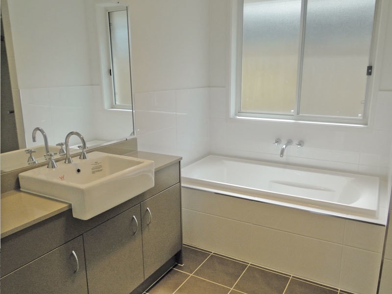 25  Seaspray Avenue, Nelson Bay NSW 2315