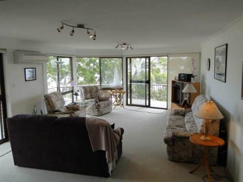 4/12 Thurlow Avenue, Nelson Bay NSW 2315