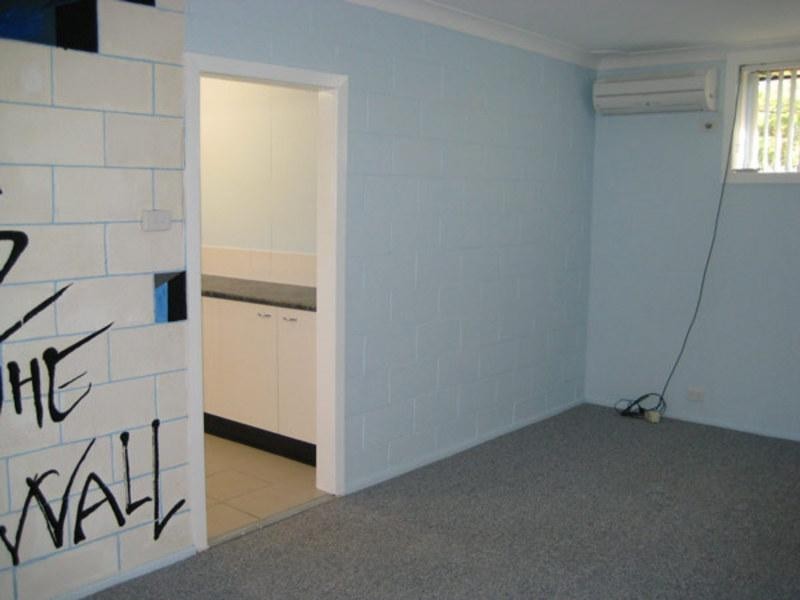 1 Verona Road, Shoal Bay NSW 2315