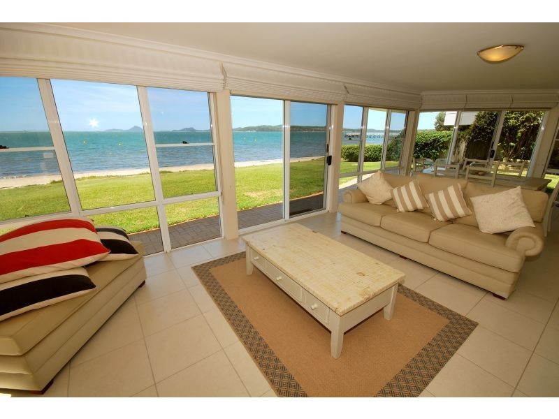 1/131 Soldiers Point Road, Soldiers Point NSW 2317