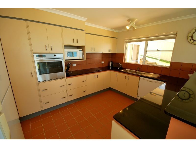 1/131 Soldiers Point Road, Soldiers Point NSW 2317