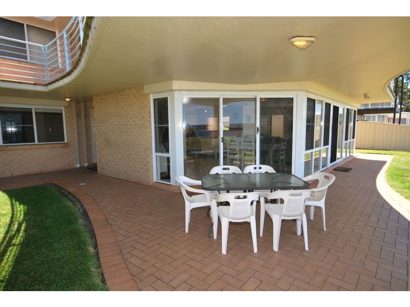 1/131 Soldiers Point Road, Soldiers Point NSW 2317