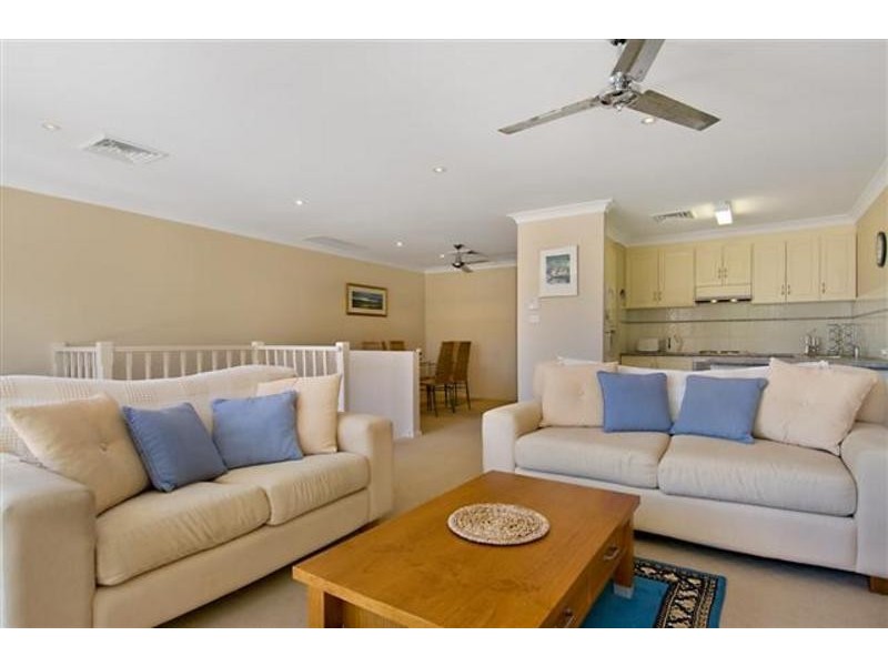 2/1 Tomaree Street, Nelson Bay NSW 2315