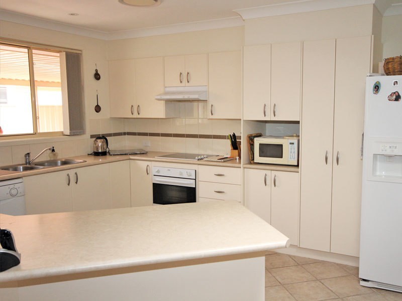 10 Hough Street, Nelson Bay NSW 2315