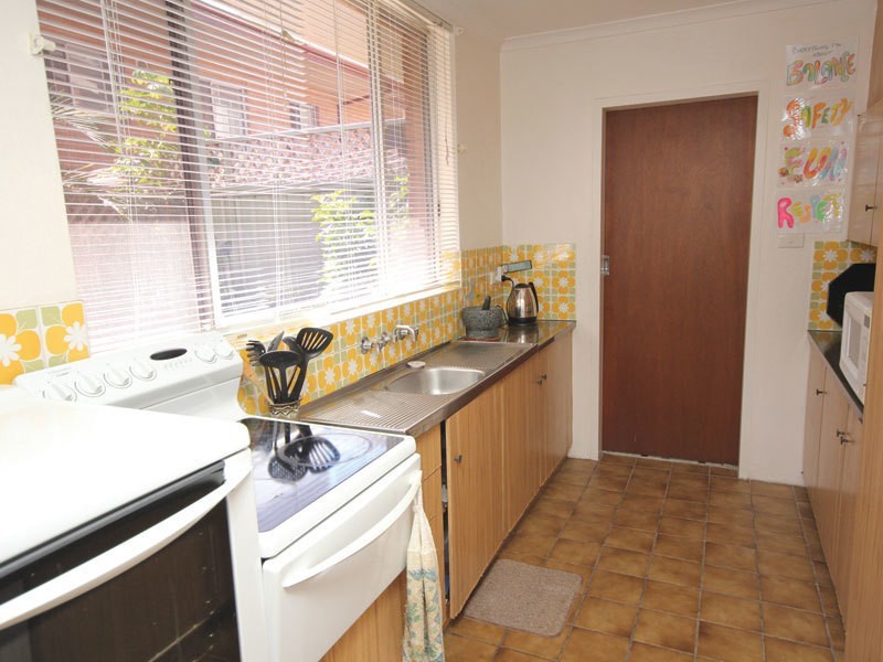 2/4 Messines Street, Shoal Bay NSW 2315