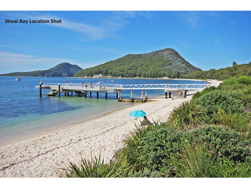 2/4 Messines Street, Shoal Bay NSW 2315