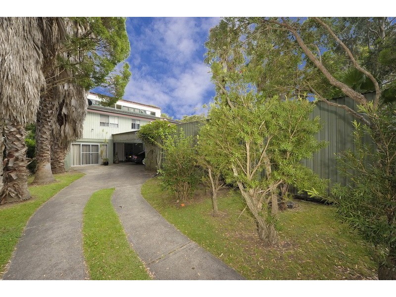 65 Kent Gardens, Soldiers Point NSW 2317