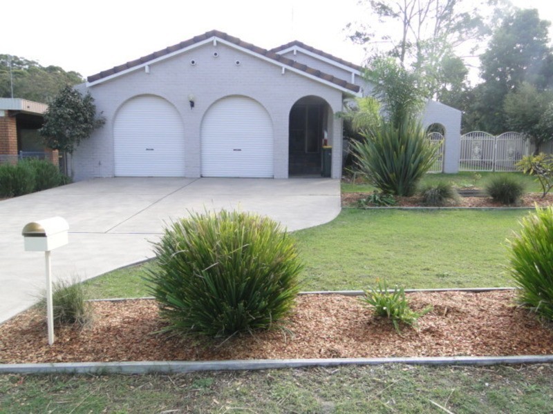 124 Rigney Street, Shoal Bay NSW 2315