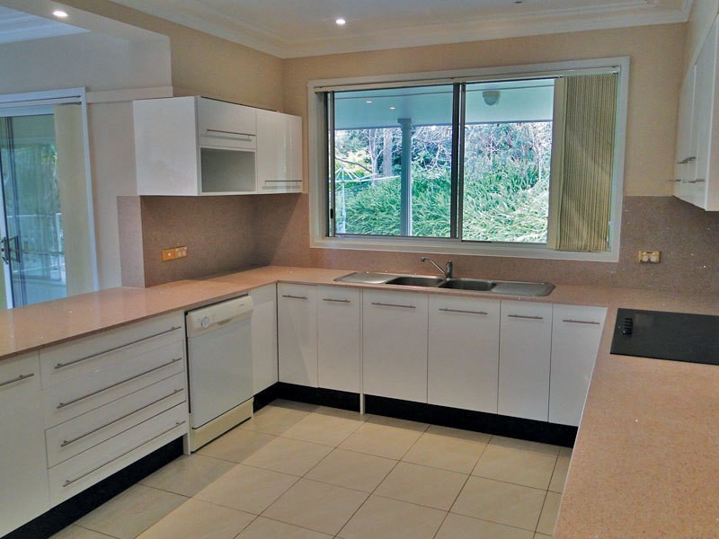 1 Cromarty Road, Soldiers Point NSW 2317