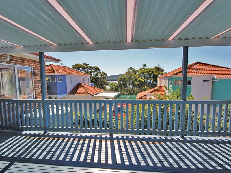9 Grandview Close, Soldiers Point NSW 2317