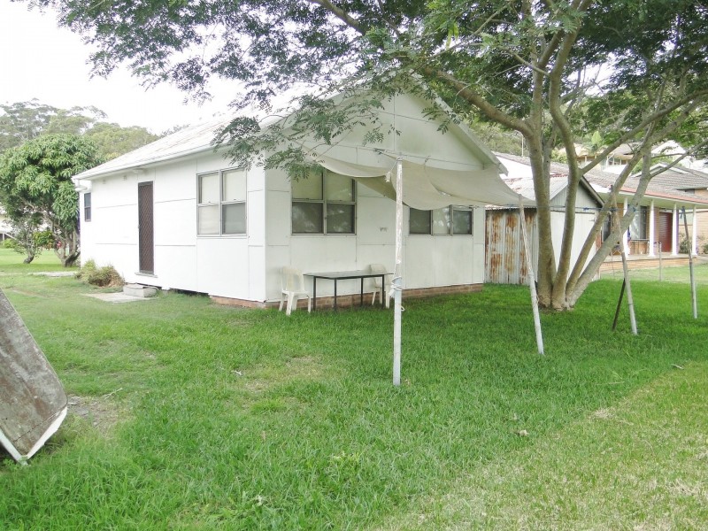 46 Albert Street, Taylors Beach NSW 2316