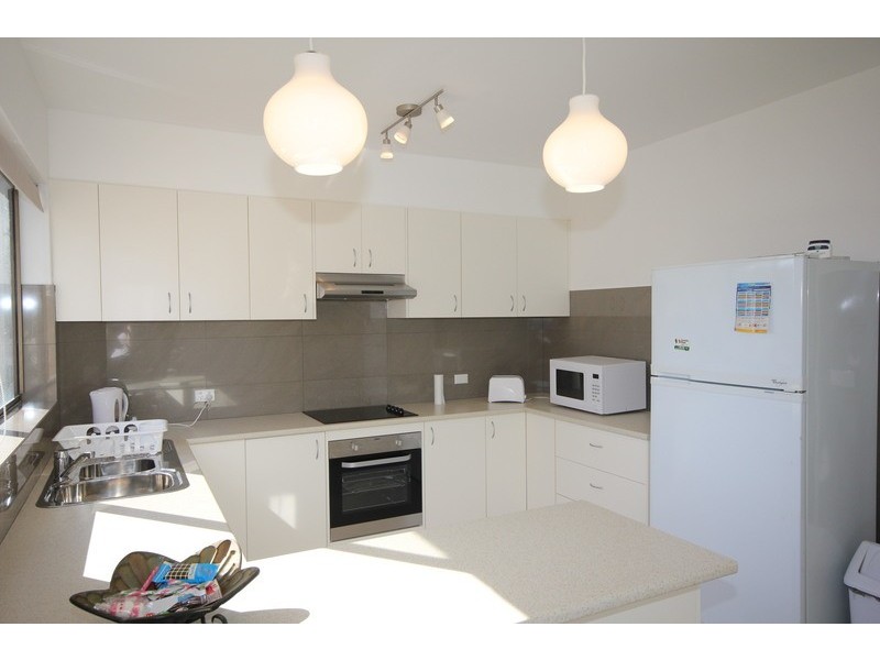 1/1 Kurrawa Close, Nelson Bay NSW 2315