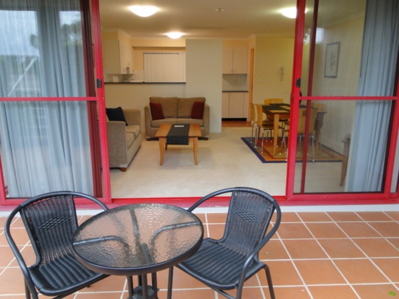 1/5 St Andrews, Horizons Drive, Salamander Bay NSW 2317