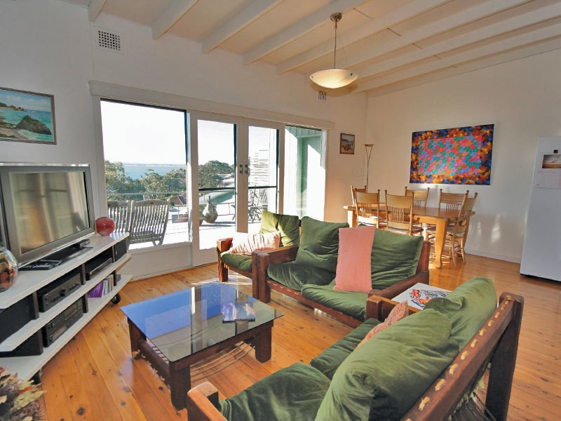 84 Government Road, Nelson Bay NSW 2315