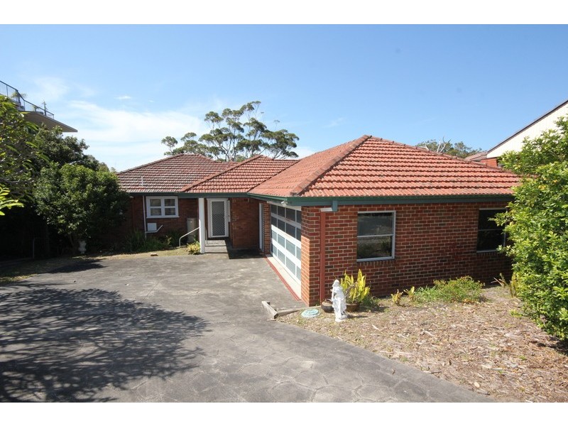10 Thurlow Avenue, Nelson Bay NSW 2315