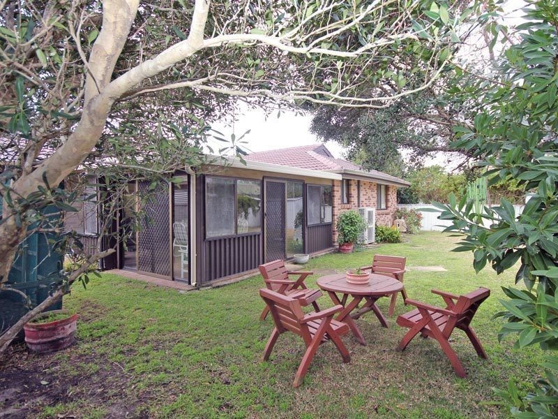 21 Shoreline Drive, Fingal Bay NSW 2315