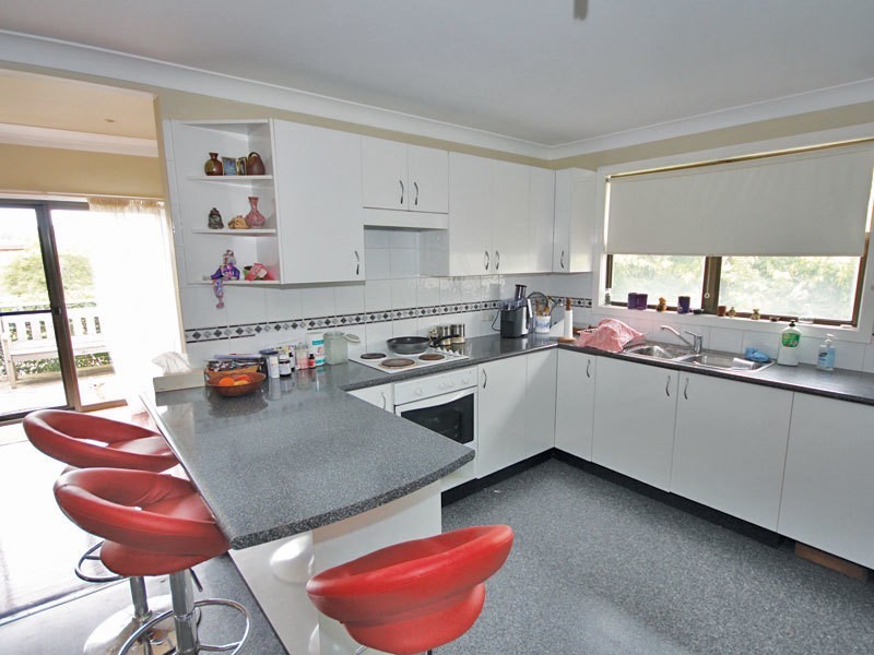 1 Moorooba Crescent, Nelson Bay NSW 2315