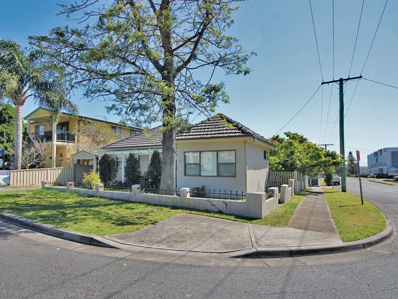 1 Moorooba Crescent, Nelson Bay NSW 2315