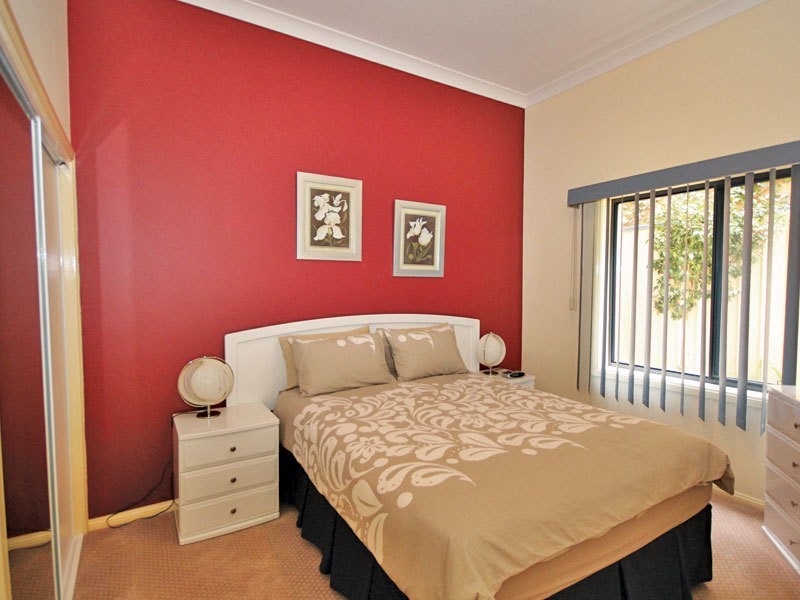 1/9 Christmas Bush Avenue, Nelson Bay NSW 2315