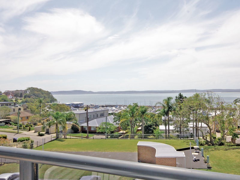 24/1 Donald Street, Nelson Bay NSW 2315