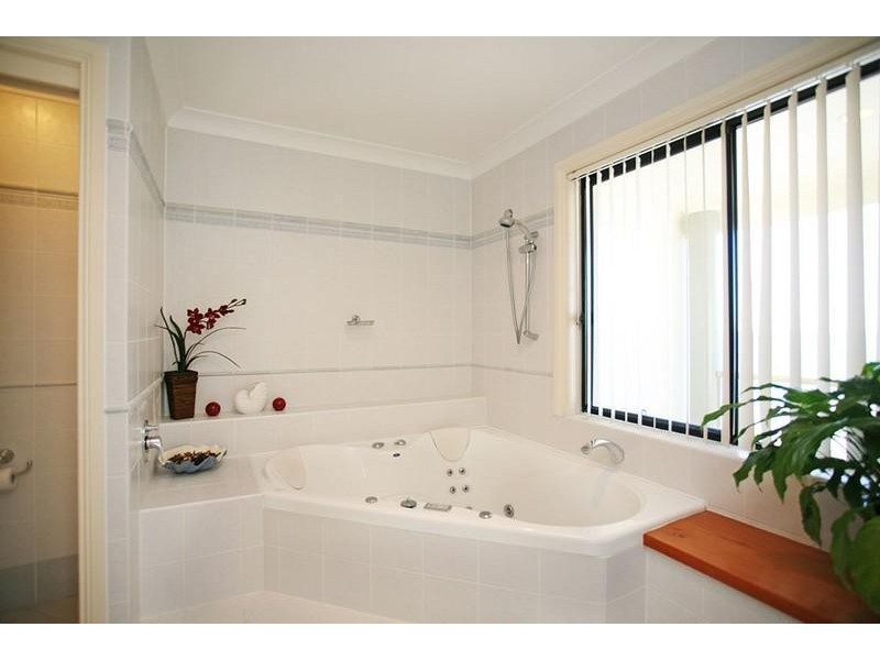 2/141a Soldiers Point Road, Soldiers Point NSW 2317