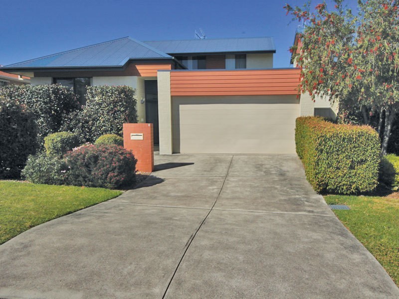 1/11 Dalton Street, Nelson Bay NSW 2315