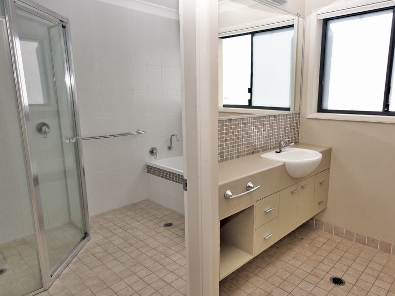 1/11 Dalton Street, Nelson Bay NSW 2315