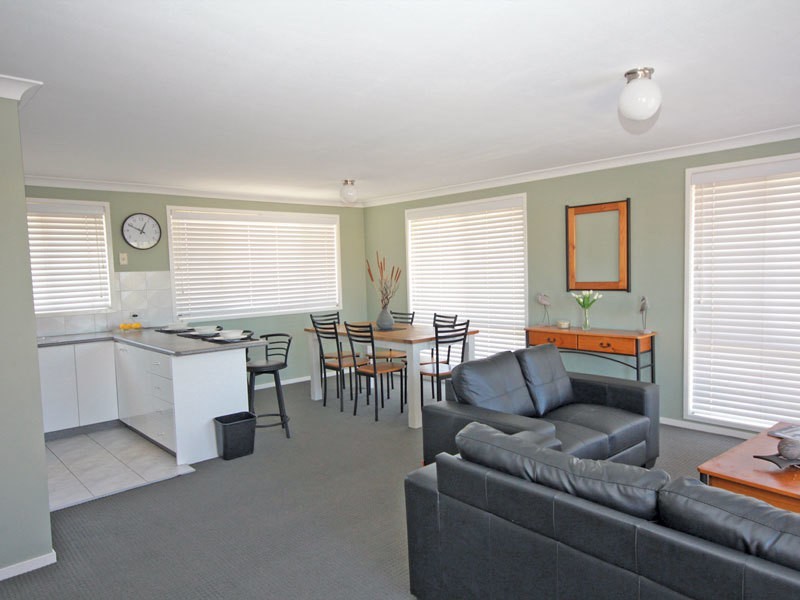 4 Fishermans Bay Road, Anna Bay NSW 2316