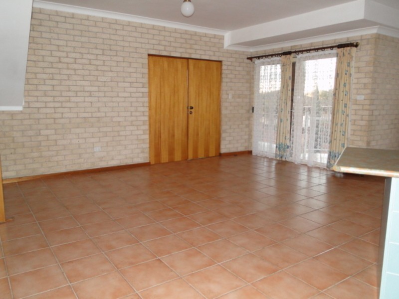 2/84 Randall Drive, Salamander Bay NSW 2317