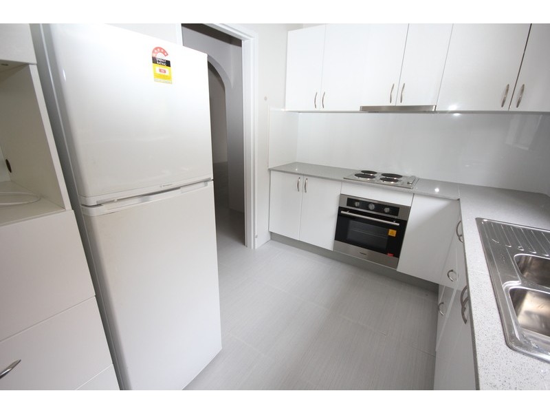 3/8  Messines Street, Shoal Bay NSW 2315