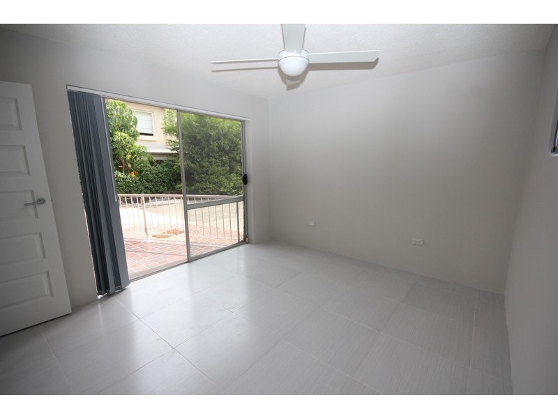 3/8  Messines Street, Shoal Bay NSW 2315